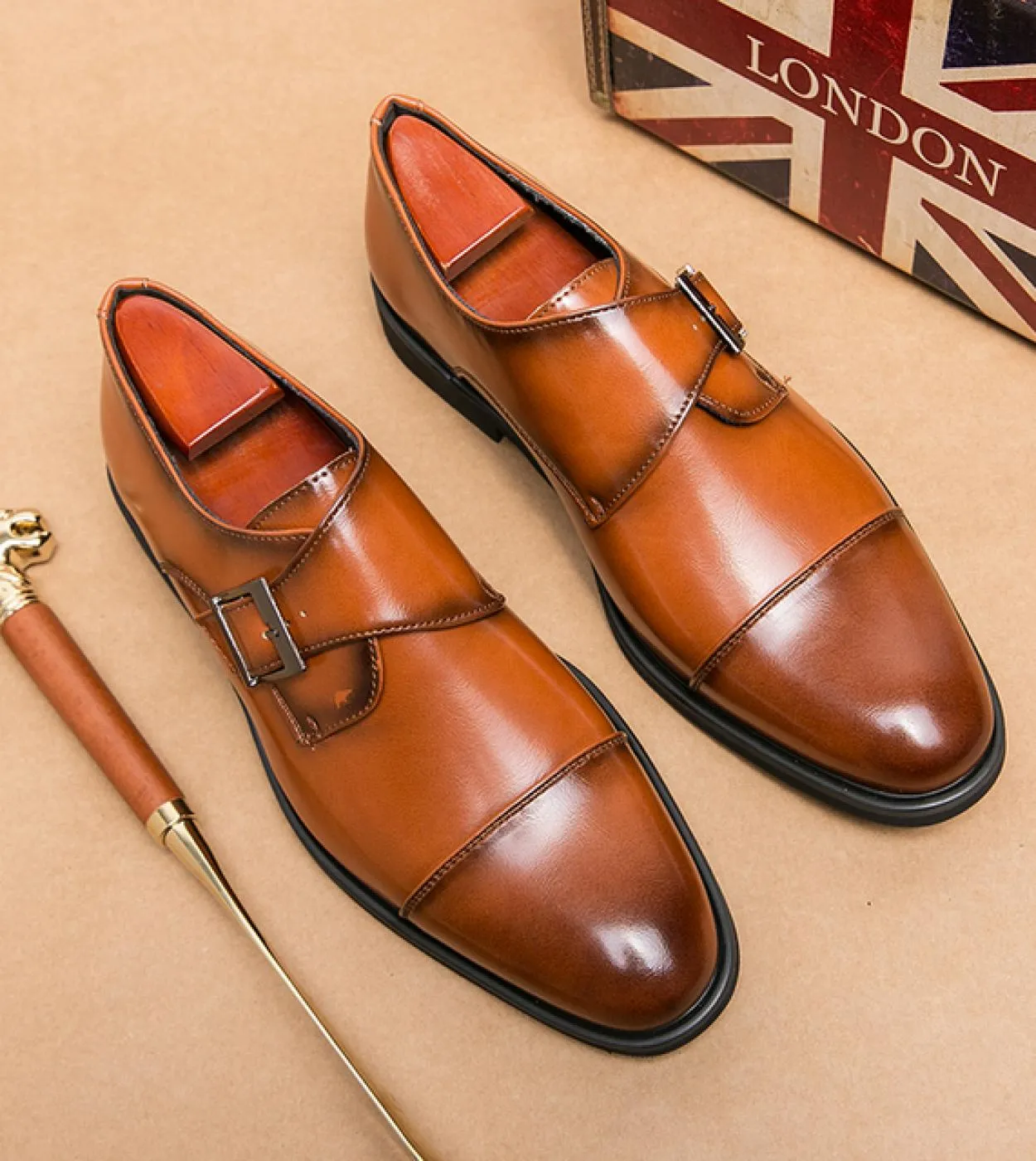 Scarpe da uomo casual fatte a mano Brock Oxford Mocassini retrò da uomo Business classico 2022 Fischi da ufficio formale Scarpe